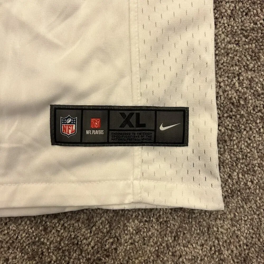 Nike Tampa Bay Buccaneers NFL Football Jersey Glennon #8 Youth Size XL - NWT $75